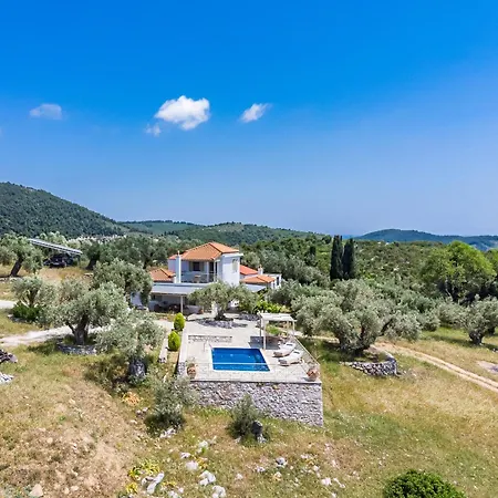 Villa Nektaria
