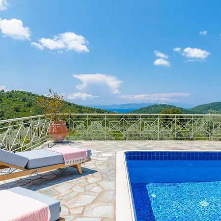 Nektaria Villa Alikias