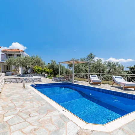 Nektaria Villa Alikias