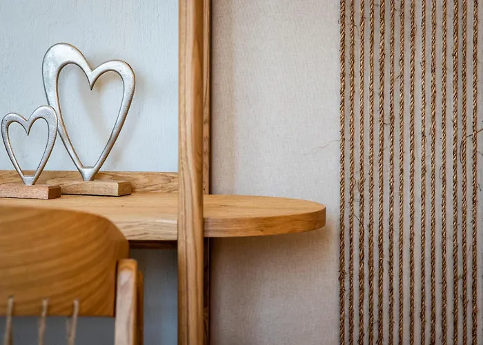 Nektaria Villa Alikiász